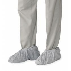 DUPONT FC450SGY00020000, SHOE COVER-TYVEK - SKID RESISTANT 200/CS FC450SGY00020000